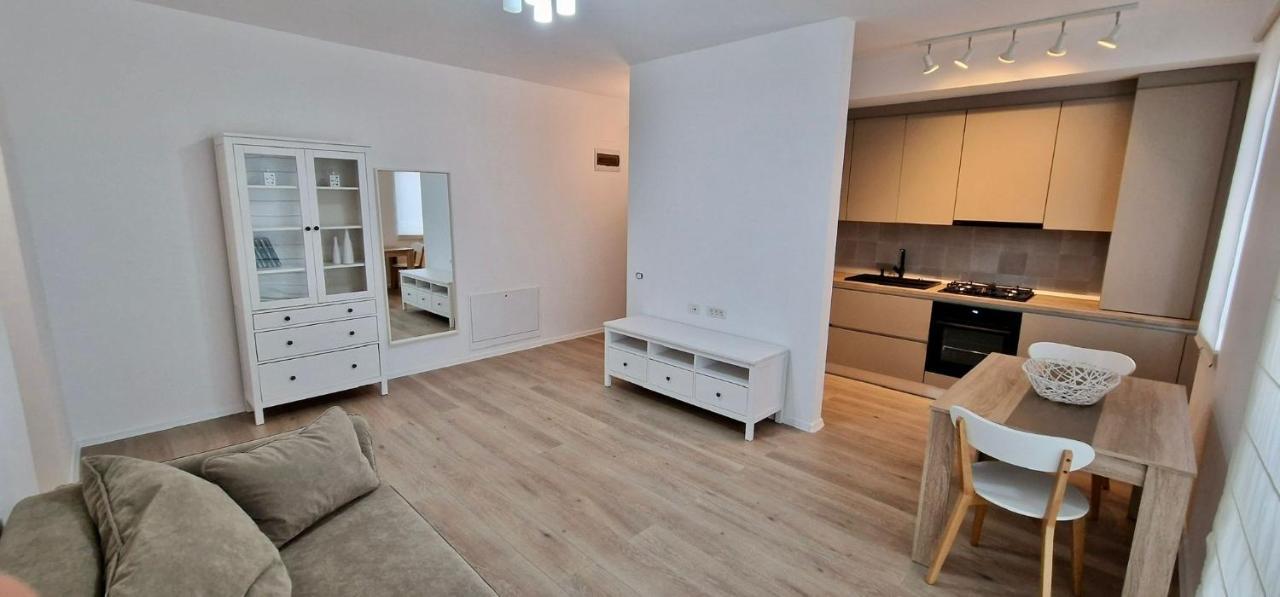 Apartament Timisoara La Liziera Padurii Appartement Buitenkant foto